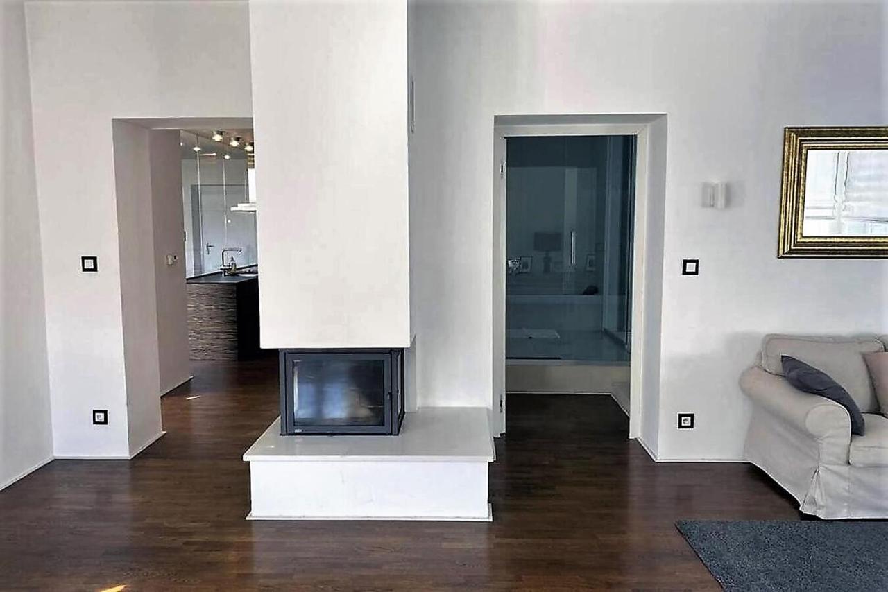Luxusny 118M2 Apartman S Krbom V Centre Nitry Nitra Exterior foto