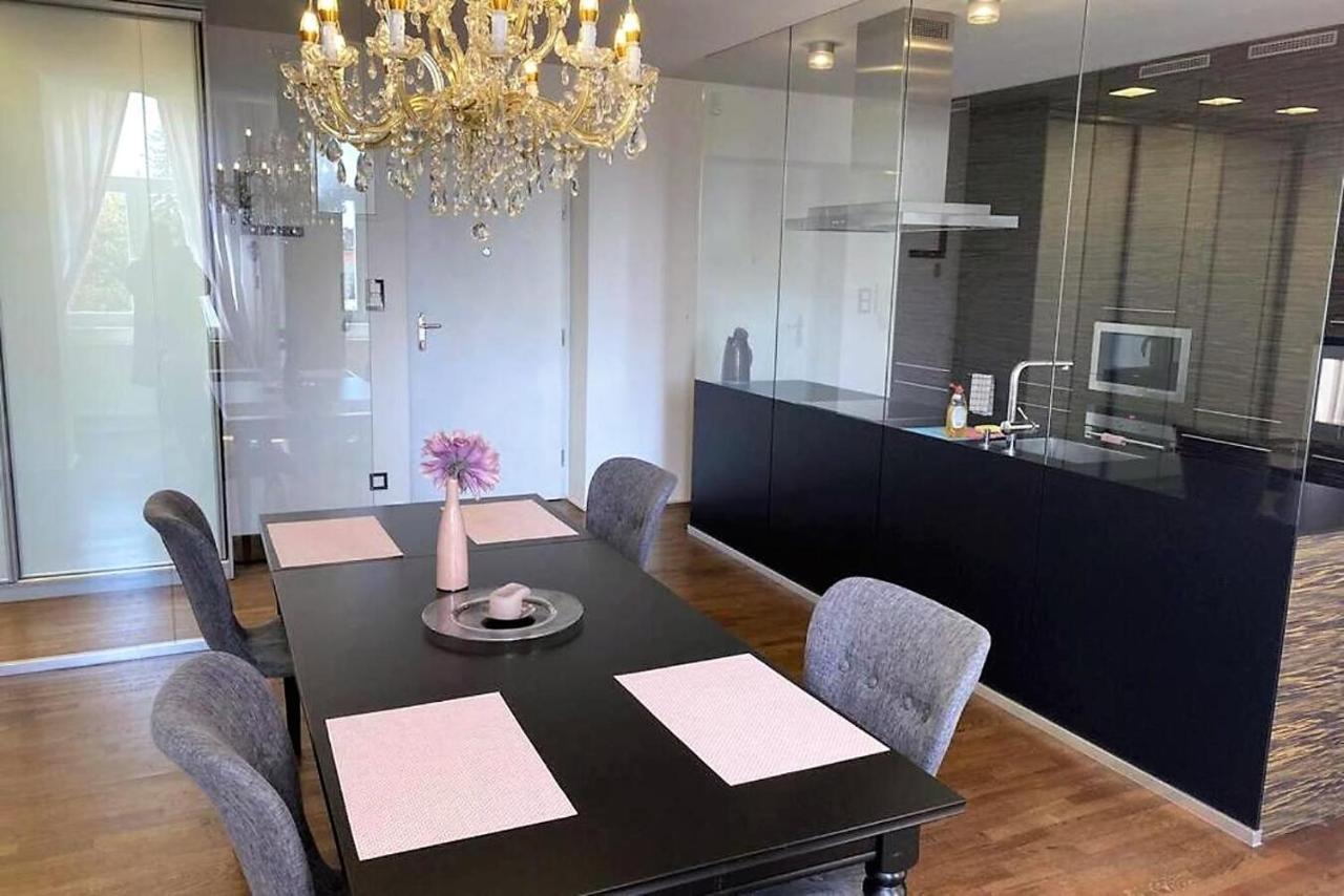 Luxusny 118M2 Apartman S Krbom V Centre Nitry Nitra Exterior foto